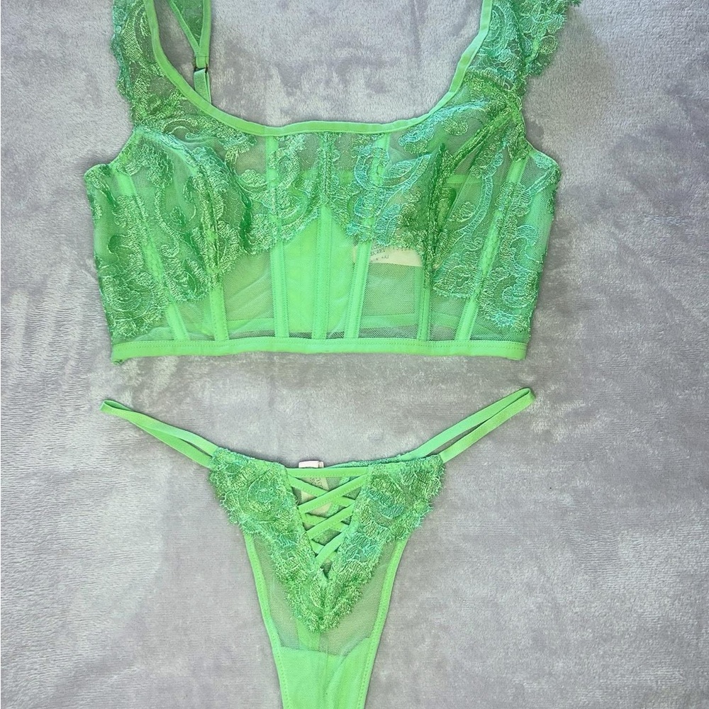 Victoria’s Secret Green Lace Lingerie Set